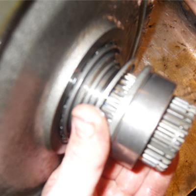 Revisie van Clark transmissies - Transmission Services